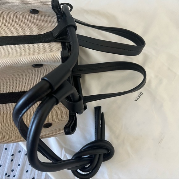 VASIC New York Canvas Bucket Bag Large with Dust bag - Picture 9 of 11